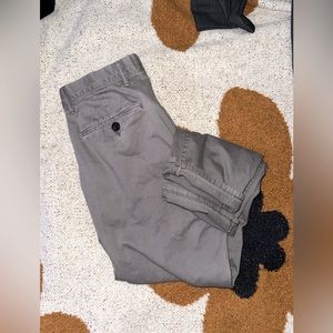 Men’s chino pants gray